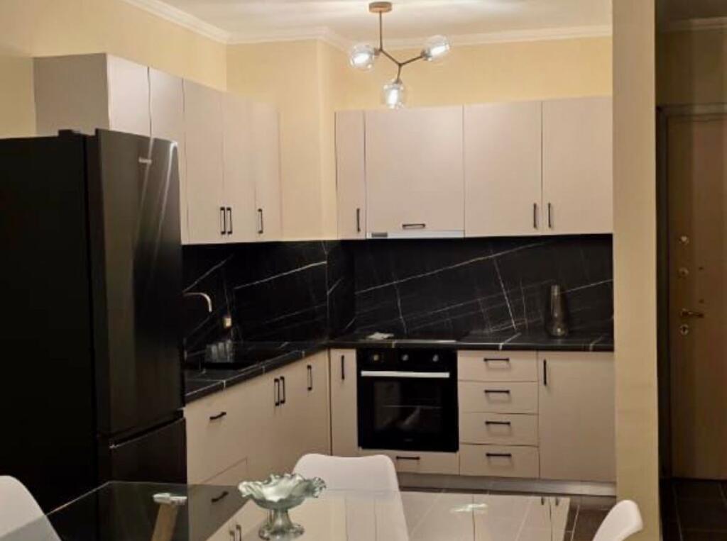 📣 QERA Apartament 2+1 Me 2 Tualete Dhe 3 Ballkone 📍 Misto Mame 🛣️ Rruga "Thoma Koxhaj" ✨