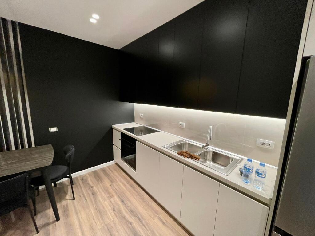 📣 QERA SUPER Apartament 2+1 📍 Ish Fusha e Aviacionit ✨