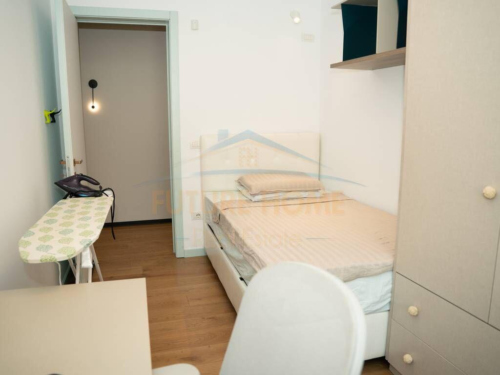 Qera, Apartament 3+1+2, Stadiumi Dinamo