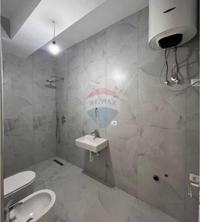 Appartamento - In Vendita - Via Ali Demi, Tirana(ID: 530471003-439)