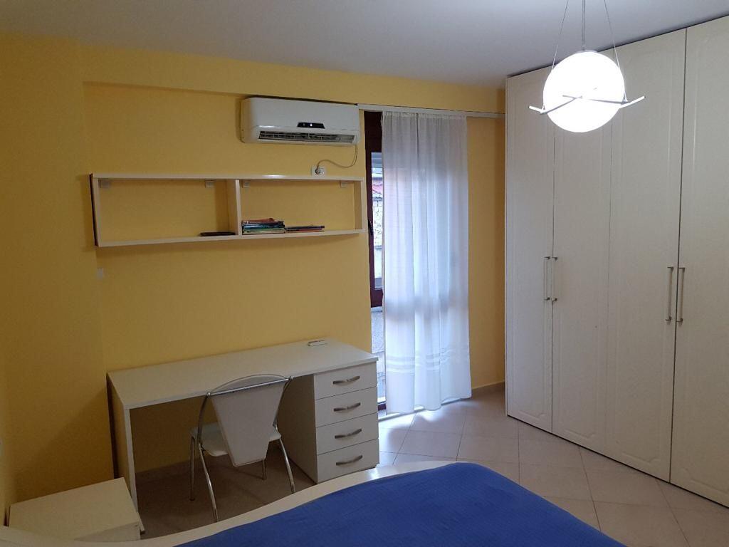 Affittasi appartamento 2+1+2 in Via Barrikadave