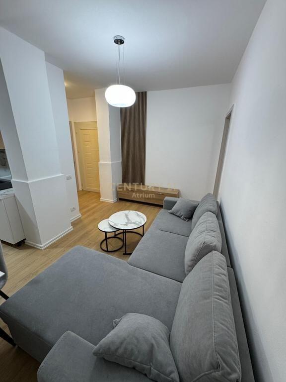 JEPET ME QIRA APARTAMENT 2 + 1 + 2 KODRA E DIELLIT RRUGA BILL KLINTON !
