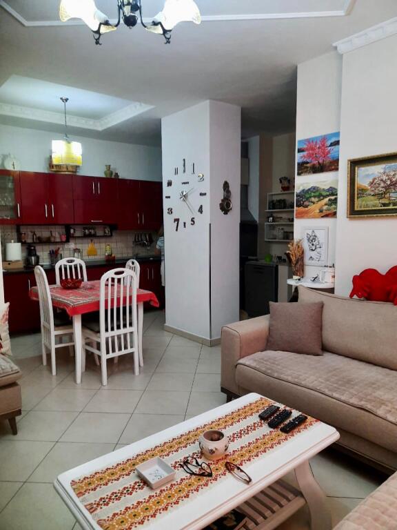 📣 VENDESI Appartamento 2+1 📍 Zogu i Zi, Vicino Ring Center ✨