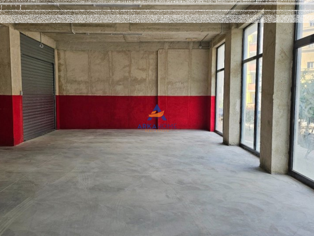 VENDESI GARAGE 17.52M2 "LIQENI I THATE" 37.000 EURO IN VENDITA