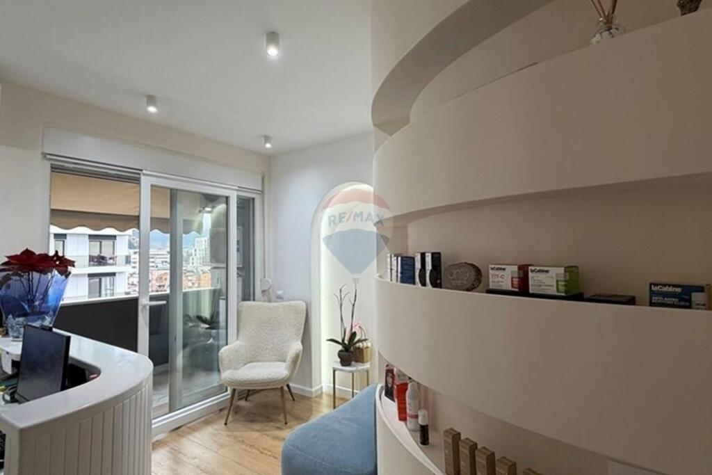 Super apartament, 4 ambjente pune