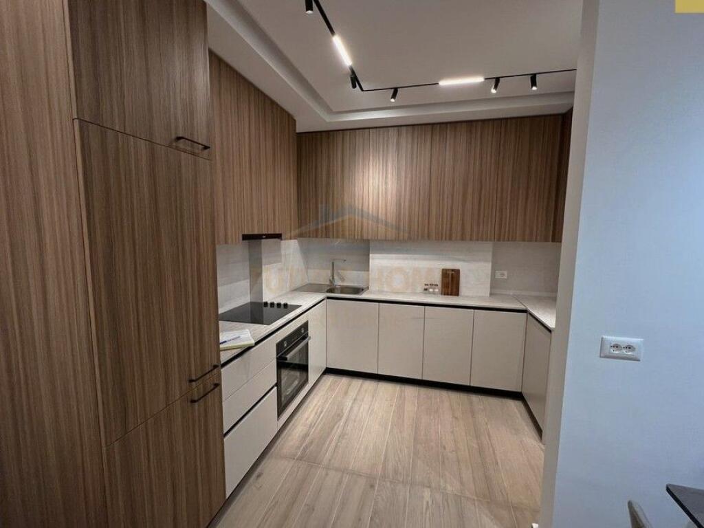 Qera, Apartament 1+1 , Zogu i Zi, Tirane.