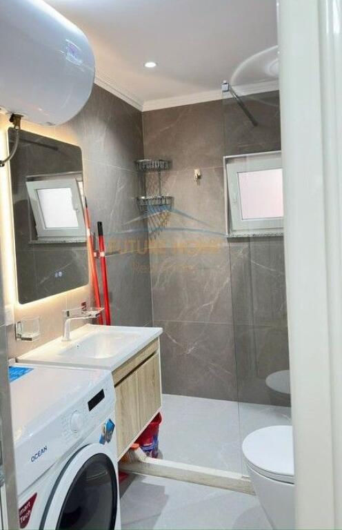 Apartament 1+1 per shitje tek Shkolla Bajram Curri.