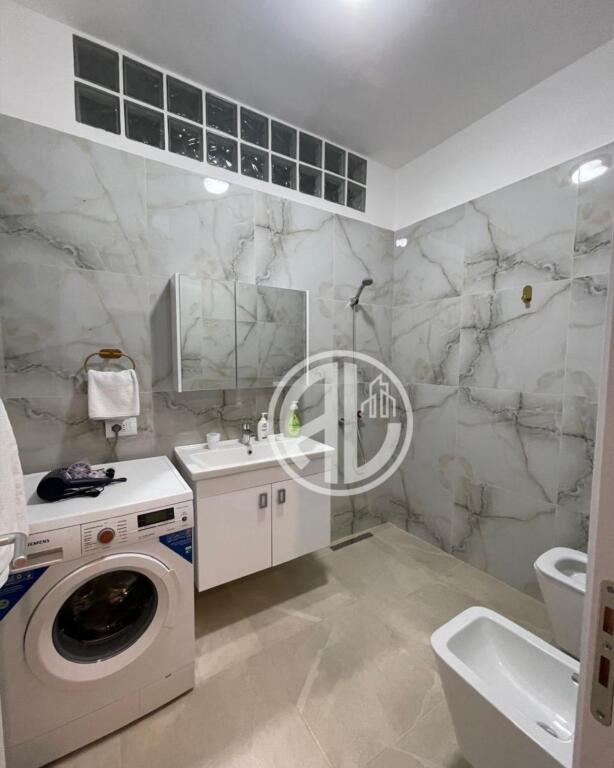 Apartament per Qira