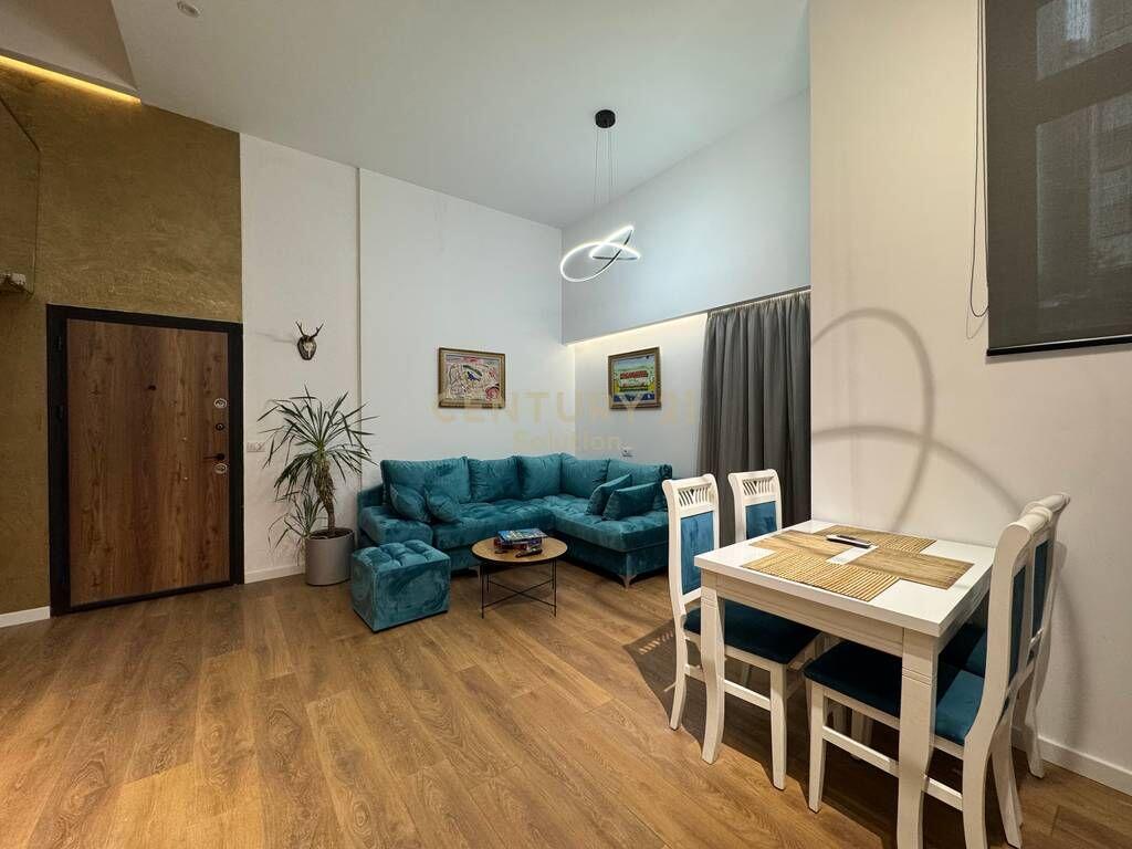 DUPLEX FOR RENT AT DRY LAKE! 700 € /Month