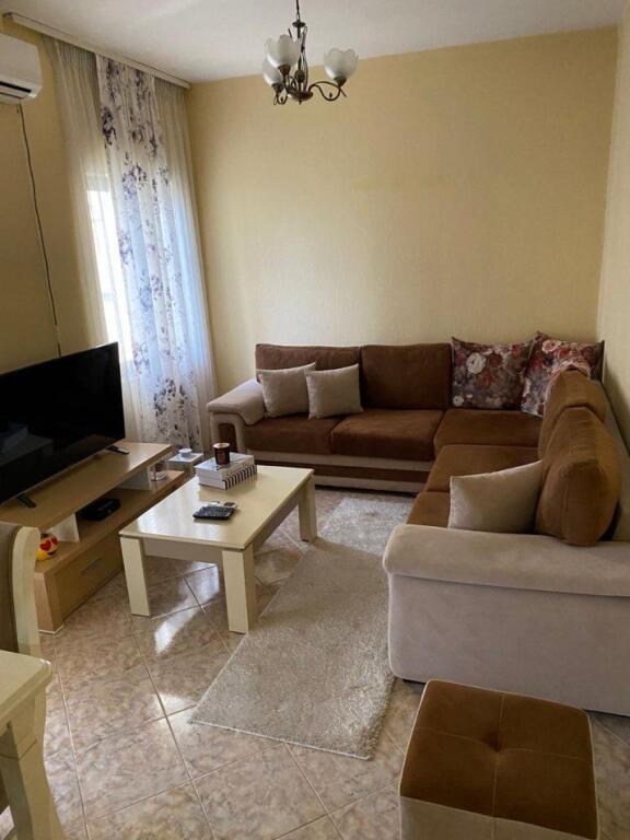 APARTAMENT ME QERA 1+1 IRFAN TOMINI 600 EURO