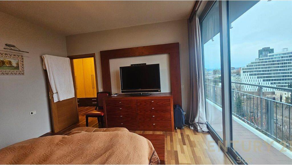 APARTAMENT PER QIRA 3+1+2+ TEK ETC-ja