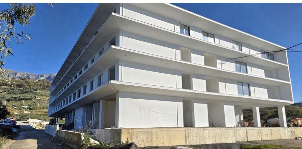 Appartamenti 1+1 in vendita a Radhime, Vlore