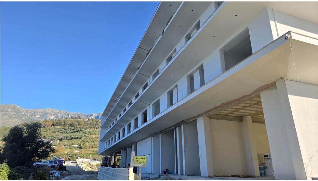 Appartamenti 1+1 in vendita a Radhime, Vlore