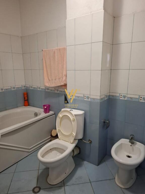 APPARTAMENTO 2+1+2+BLK IN AFFITTO IN VIA FORTUZI 70.000 LEKE