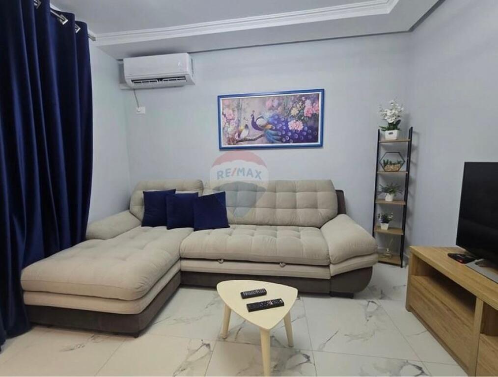 1+1 for rent on Elbasanit Street