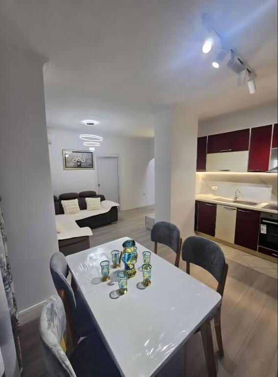 Apartament 1+1 ne shitje