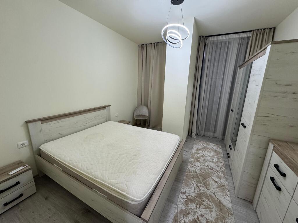 🏡 Affitto Appartamento 1+1 con Parcheggio 📍 Via 4 Martiri 📐 Superficie: 69 m² 🏢 Palazzo nuovo ⬆️ Piano: 2 🚗 Parcheggio incluso 💰 Prezzo: 700💶/mese