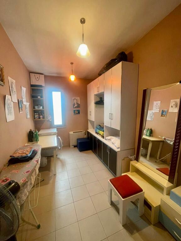 📣 QERA VILE 2-Kateshe 📍 Prane Bulevardit Te Ri ✨