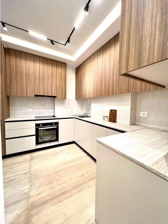 Zogu i Zi, 1+1 apartment for rent