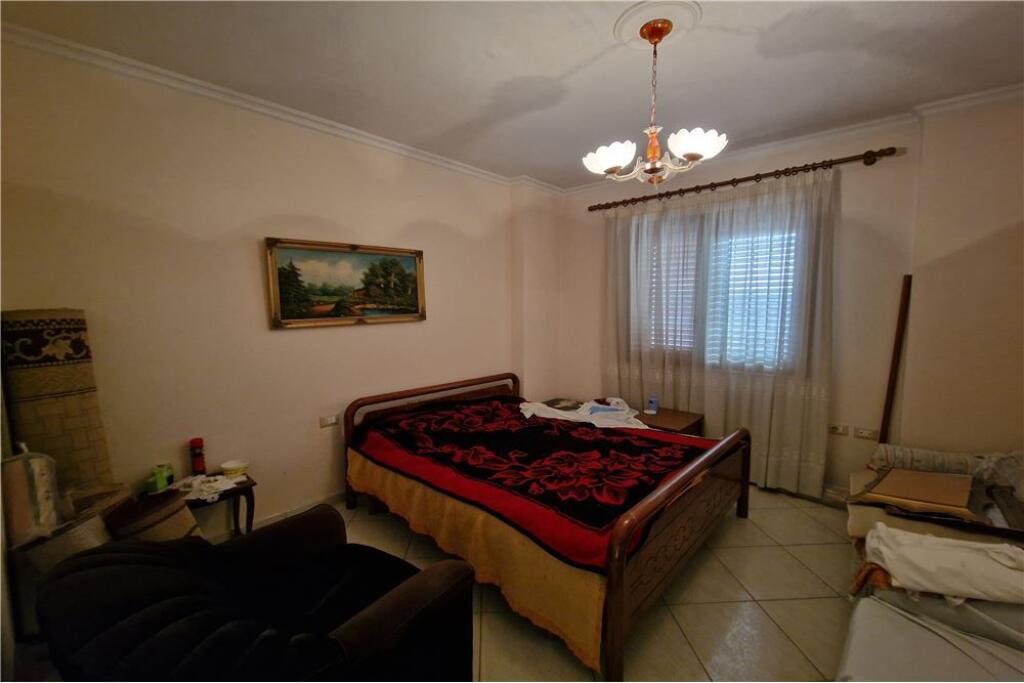 Opportunity Penthouse for sale near Aulona park, Vlore