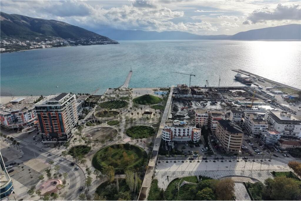 Occasione Appartamento 2+1+2 in vendita a Lungomare