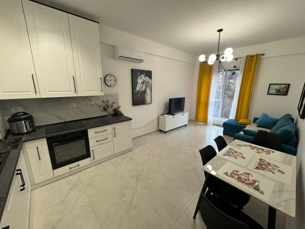 🏠 Apartment 1+1+ for rent 🅿️ 📍 Address: Fresk Oxa💰 Price: 50000 leke per month