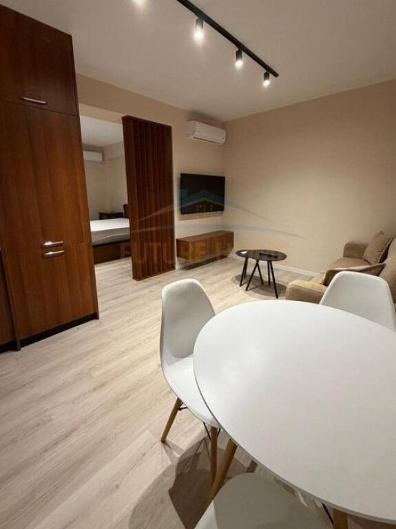 Qera, Apartament 2+1, Oxhaku , Tiranë