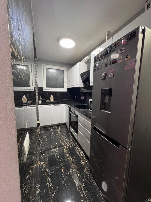 🏠 Apartment 2+1 for Rent – Juridiku, Tirana