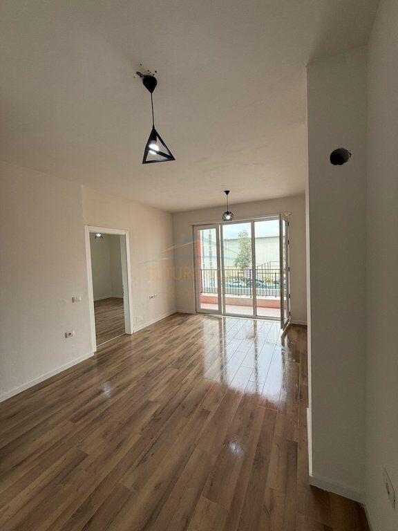 Affitto, Appartamento 1+1, Univers City, Tirana