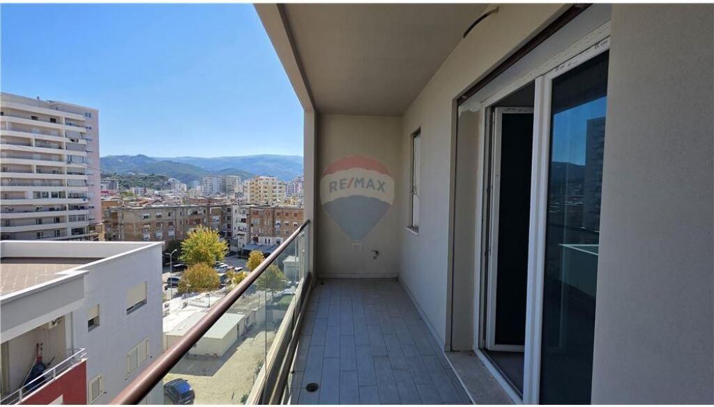 Duplex in vendita vicino alla Chiesa Ortodossa, Vlore