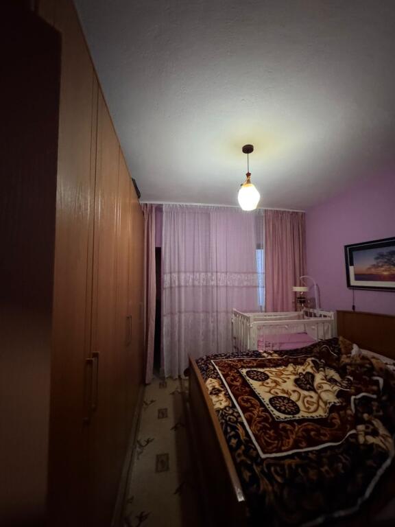 AFFITTASI APPARTAMENTO 2+1 .RR.DIBRES 450 €