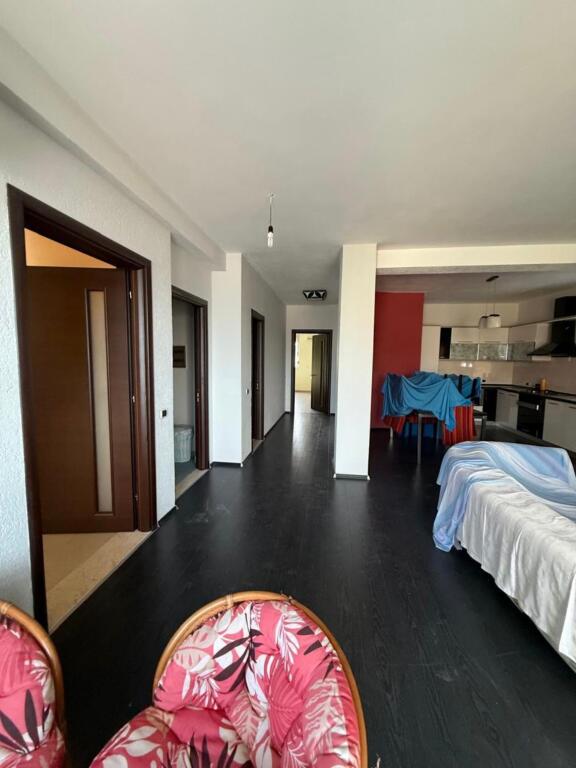 Edificio commerciale in vendita a Sauk, per hotel, cliniche ecc.