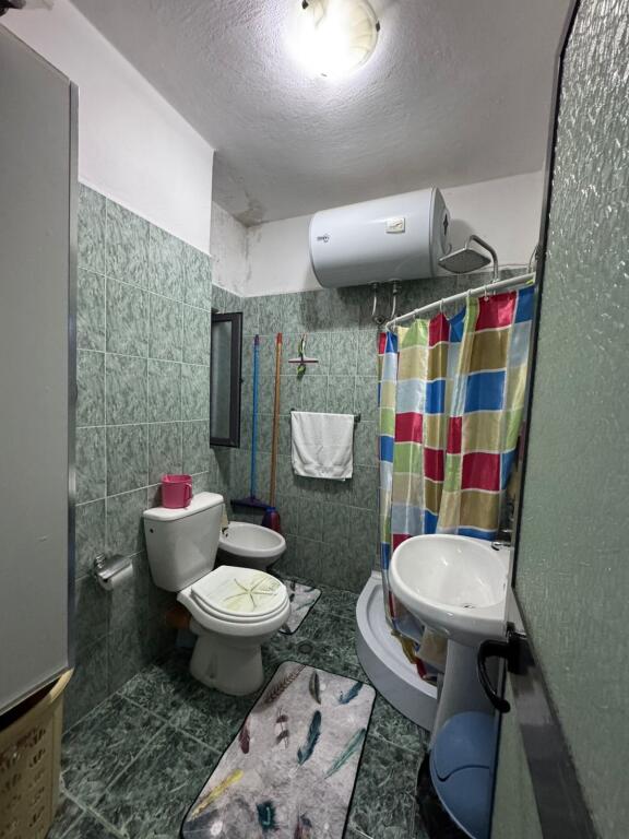 AFFITTASI APPARTAMENTO 2+1 .RR.DIBRES 450 €