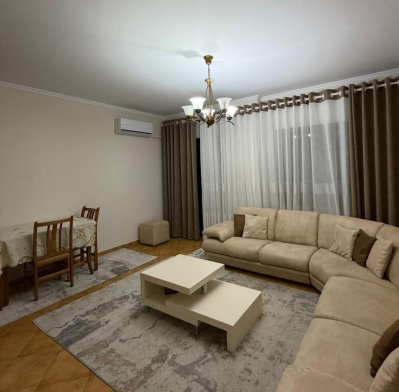 🏡 Appartamento 2+1 in Affitto – Comune di Parigi
