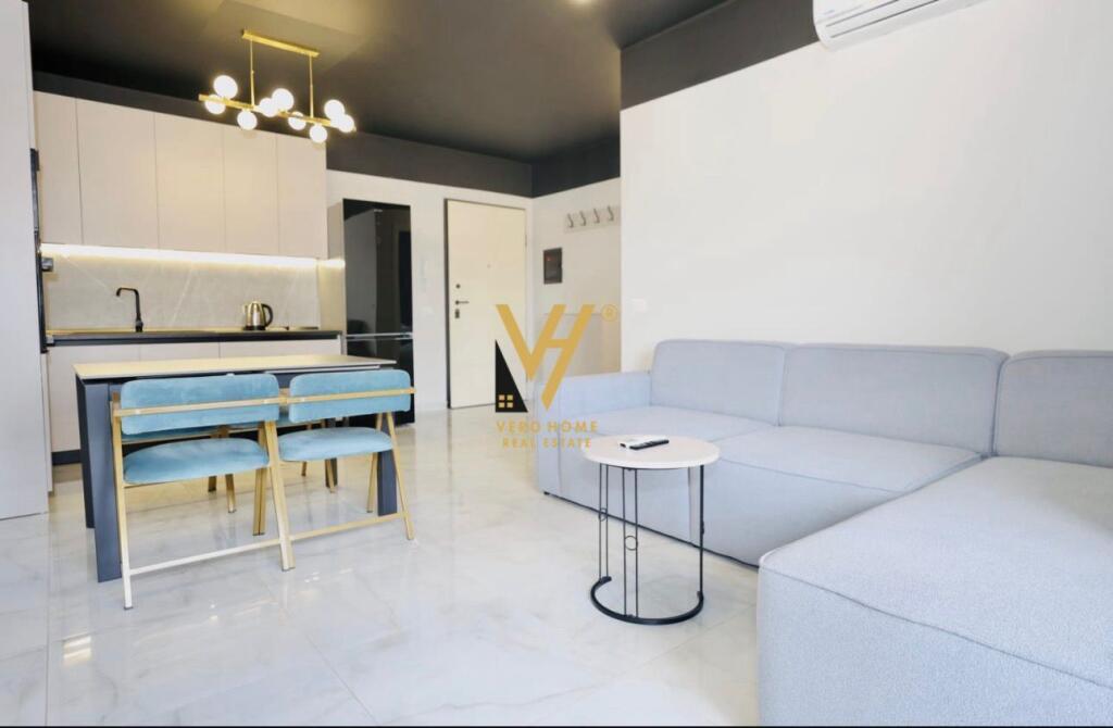 JEPET APARTAMENT 2+1+2 ME QIRA TE KOMUNA E PARISIT 1.100 EURO