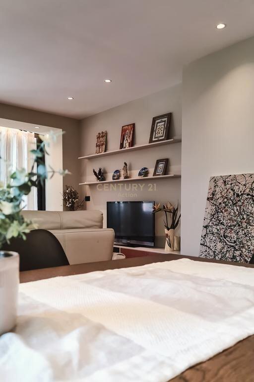 1+1 for rent in Bllok!
