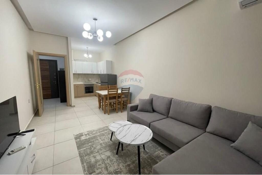 IN VENDITA, APPARTAMENTO 1+1, FRESKU, TIRANA