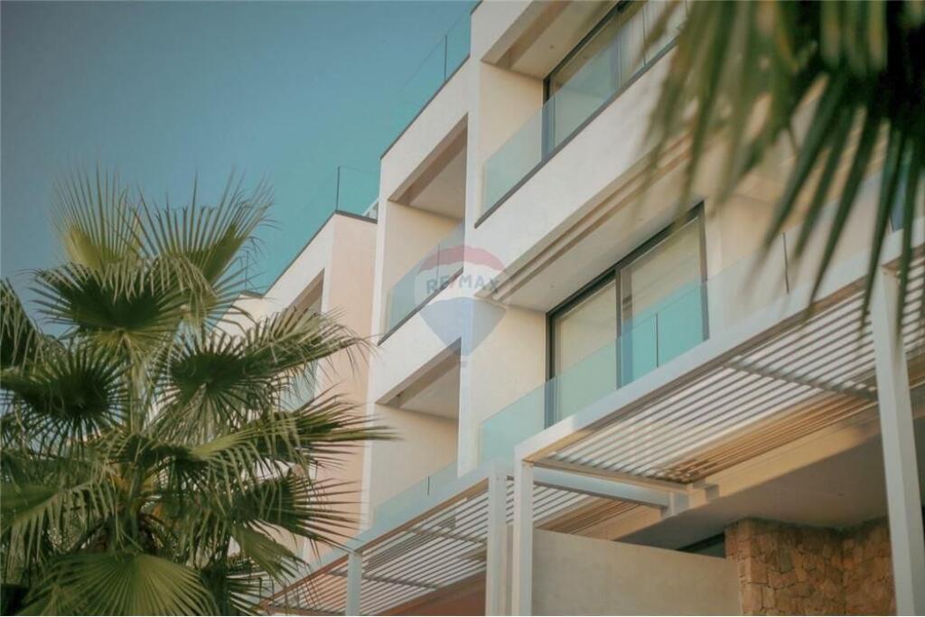 Apartament 1+1 me pamje nga deti prane Marina Bay 3500€/m2 (i negociueshem)