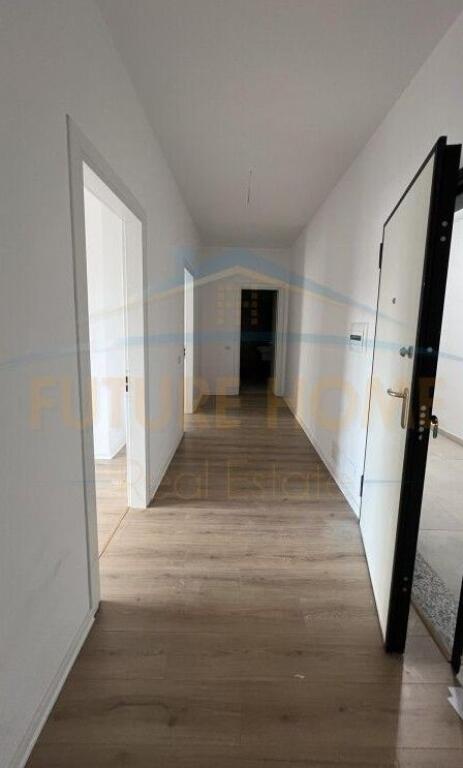 For sale, Apartment 2+1, Unaza e Re