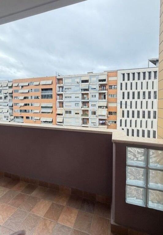 Affitto, Appartamento 2+1+2, Rotonda Nuova Anello, Tirana.