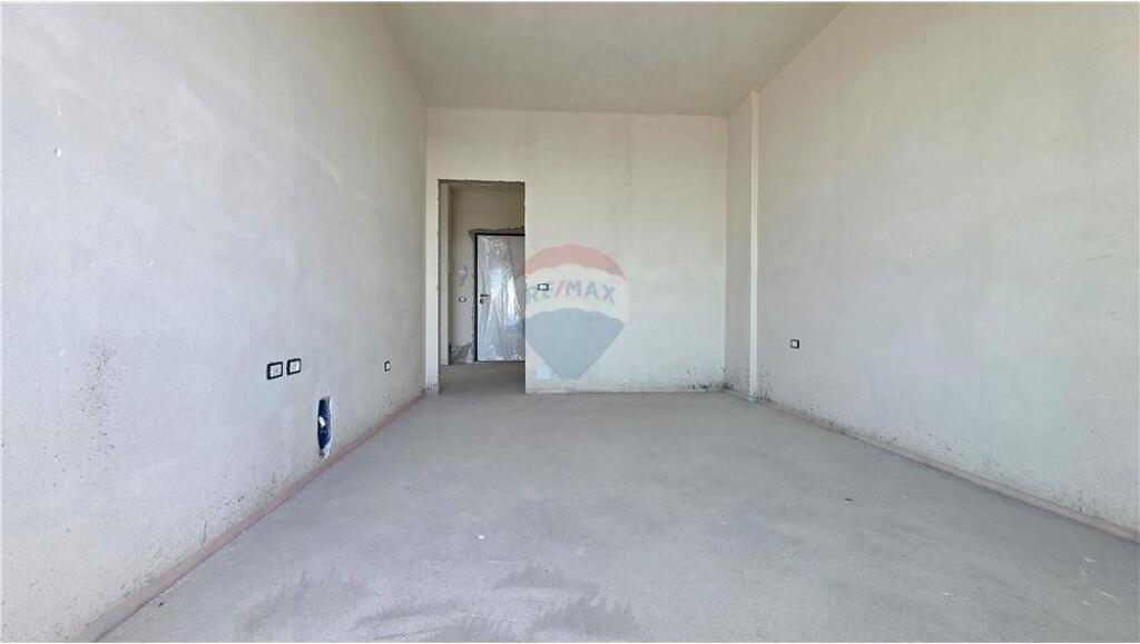 Apartament 1+1 me pamje nga deti prane Marina Bay 3500€/m2 (i negociueshem)