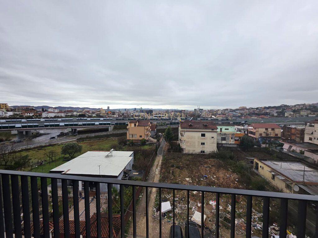 Apartament 2+1 në shitje Ali Demi!! ulet cmimi !!