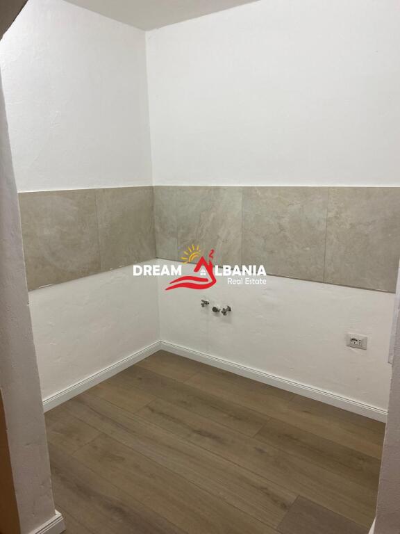 !!!ESCLUSIVO!!! Disponiamo di Appartamento 1+1 in Vendita a Kombinat (Via Llambi Bonata) (ID 4119457)