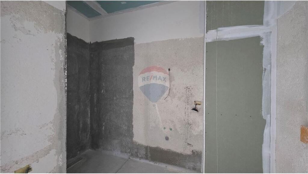 Apartament 1+1 me pamje nga deti prane Marina Bay 3500€/m2 (i negociueshem)