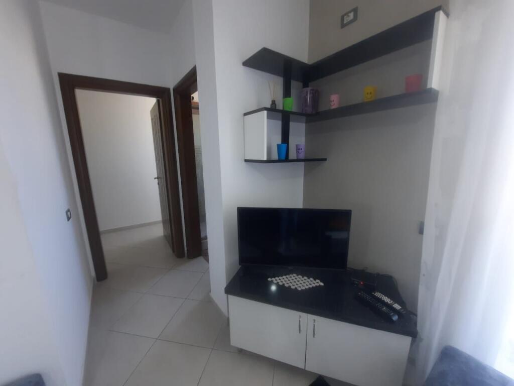 Apartment 1+1 for rent hospital durres