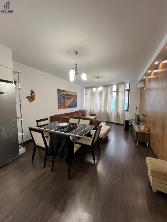 Shitet Apartament 2+1+2-Astir