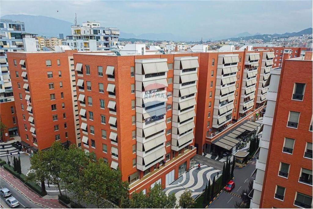 Super Office for sale, "Delijorgji Complex".