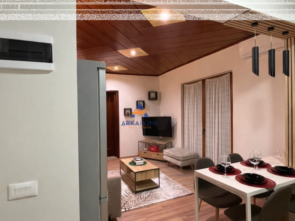 AFFITTASI APPARTAMENTO 1+1+BALCONE "DI FRONTE A DELIORGJI" 60.000 LEKE