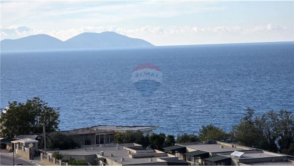 Apartament 1+1 me pamje nga deti prane Marina Bay 3500€/m2 (i negociueshem)