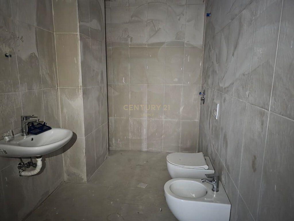 Apartament 2+1 në shitje Ali Demi!! ulet cmimi !!